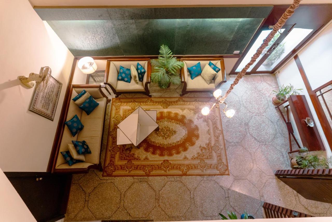 Vip House Hotel Peshawar Esterno foto